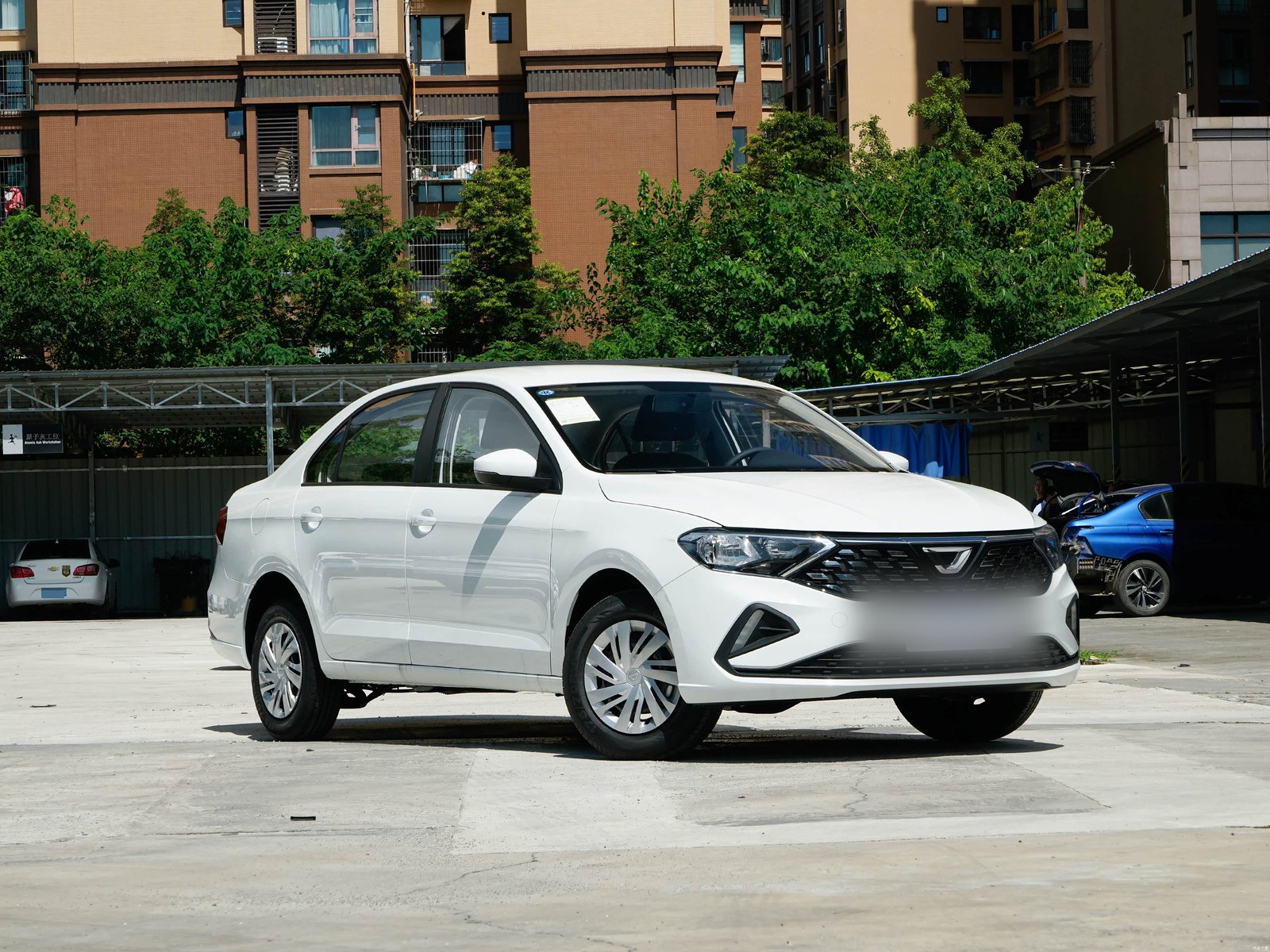 JETTA VA3 — перёд три четверти справа